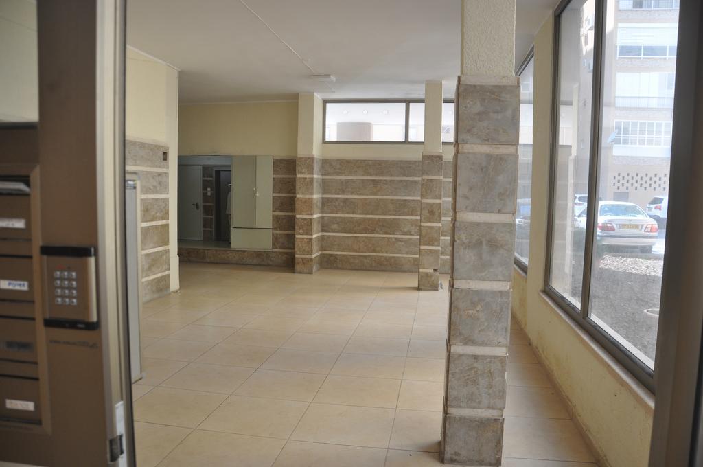 Sky Home Apartment Jabotinsky 8 Bat Yam Exterior foto