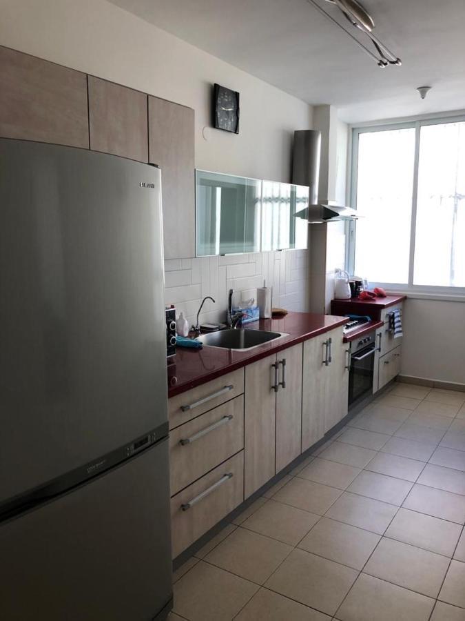 Sky Home Apartment Jabotinsky 8 Bat Yam Exterior foto