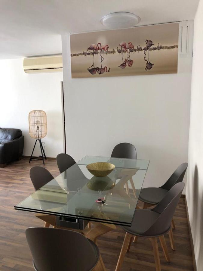 Sky Home Apartment Jabotinsky 8 Bat Yam Exterior foto